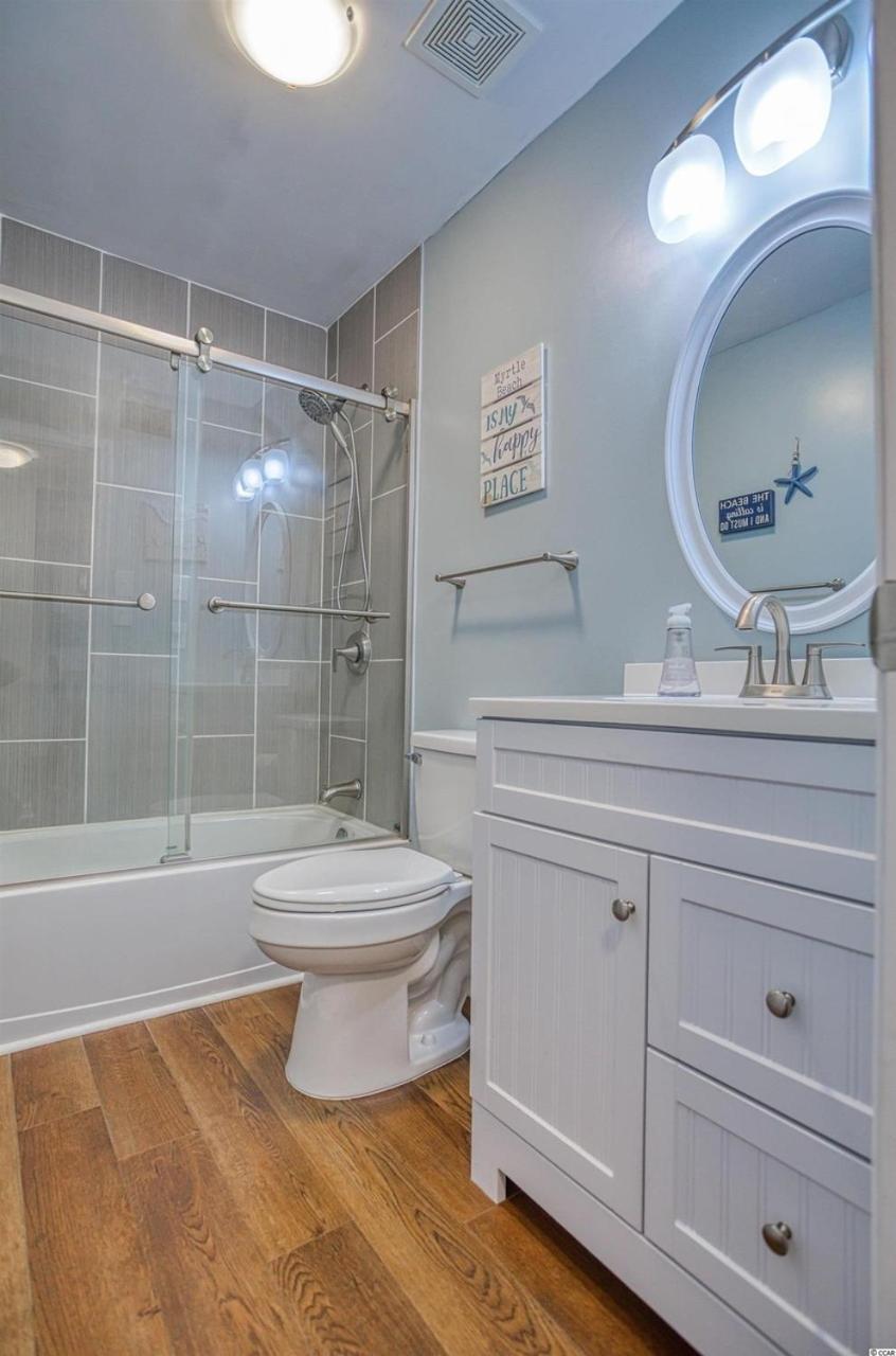 Beautiful Beachfront-Oceanfront First Floor 2Br 2Ba Condo In Cherry Grove, North Myrtle Beach! Renovated With A Fully Equipped Kitchen, 3 Separate Beds, Pool, Private Patio & Steps To The Sand! 外观 照片